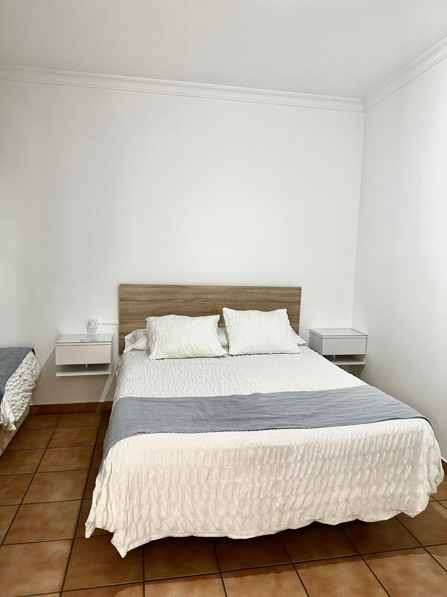 Hostal Mellizo Lebrija Extérieur photo
