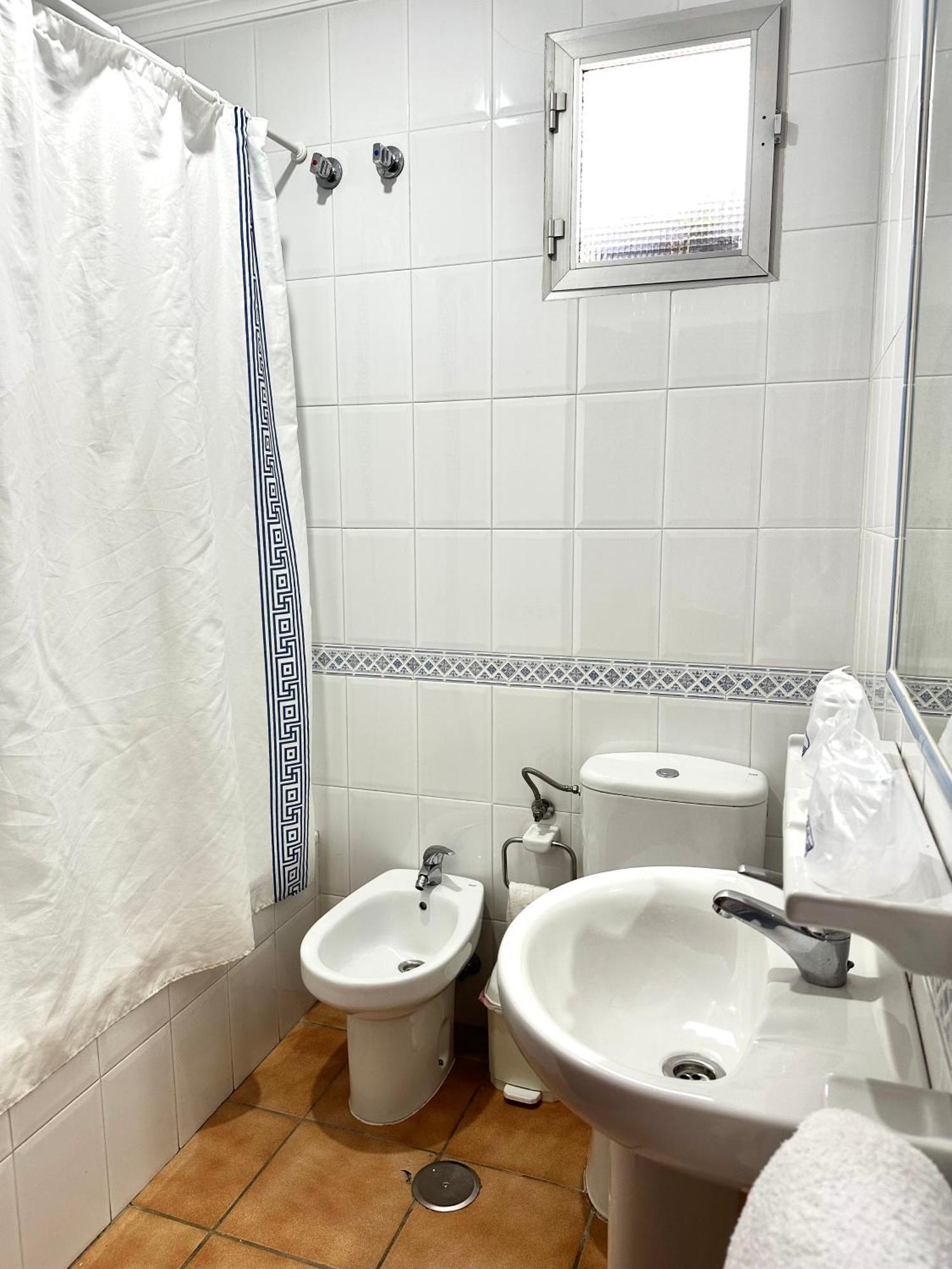 Hostal Mellizo Lebrija Extérieur photo