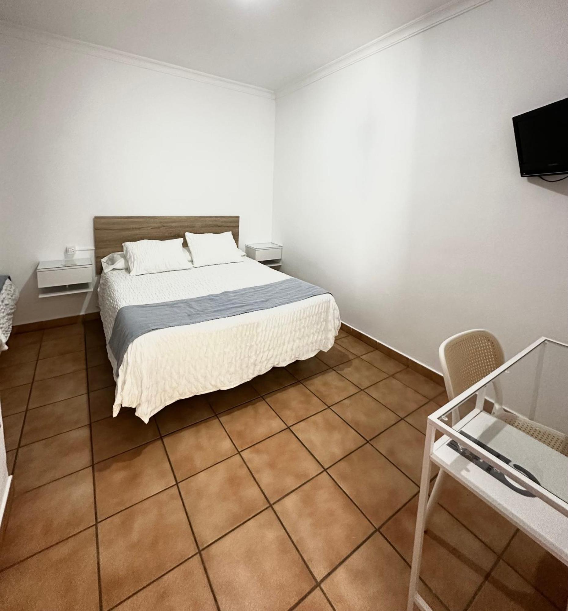 Hostal Mellizo Lebrija Extérieur photo