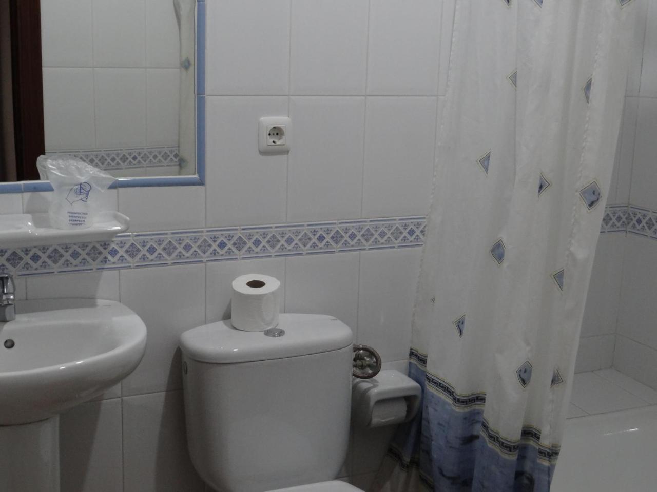 Hostal Mellizo Lebrija Extérieur photo